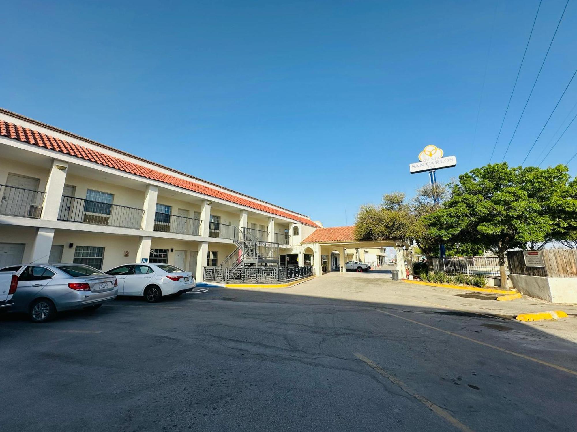 Hotel Quinta San Carlos Inn Manuel Valdez Eksteriør bilde